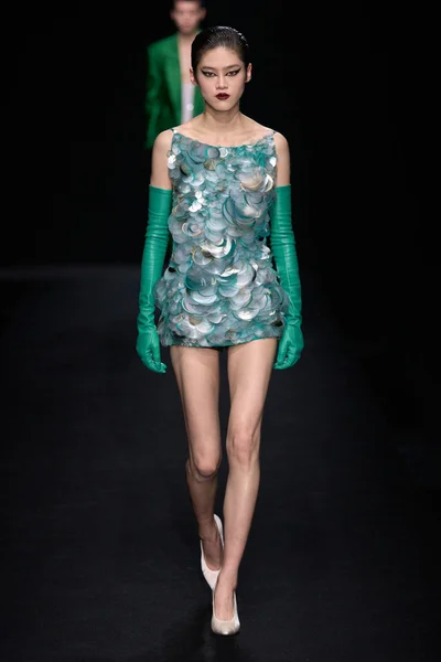 Look 65